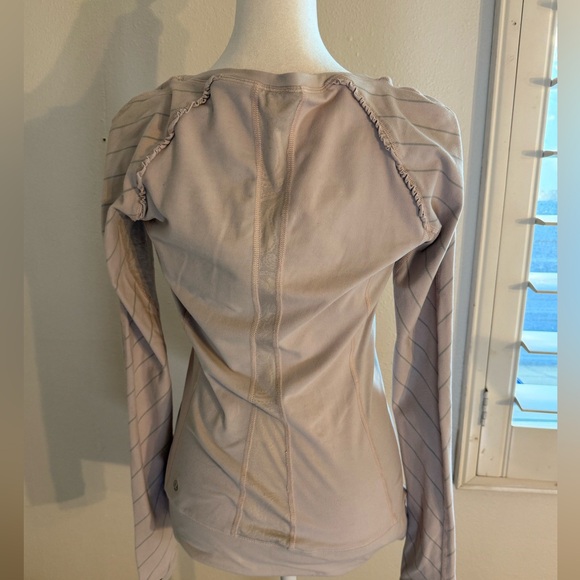 Lululemon 4 pink Striped Soft Long sleeve mesh lace top - Picture 6 of 10